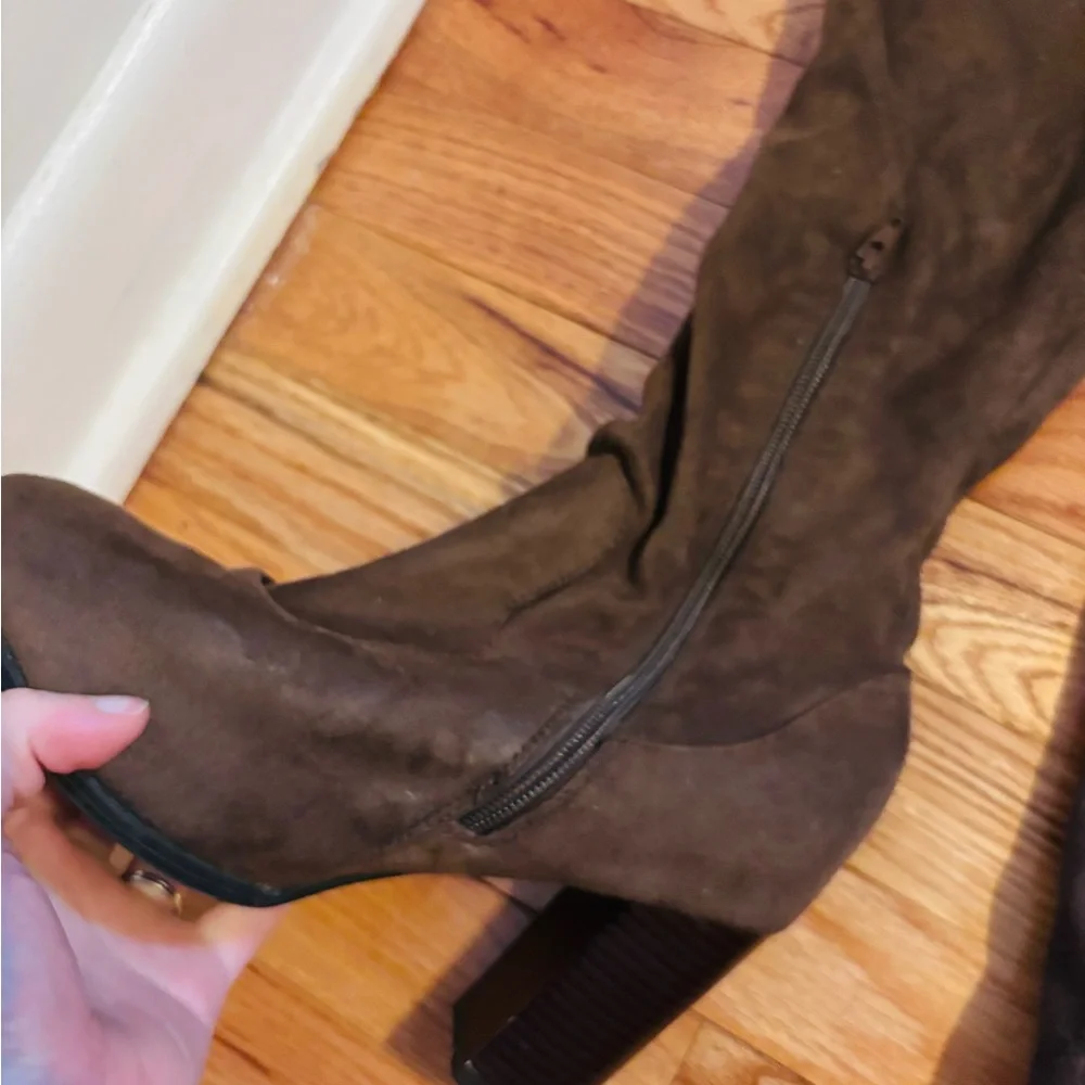 Charlotte Russe brown knee high boots with thick heel and lace up at the top siz